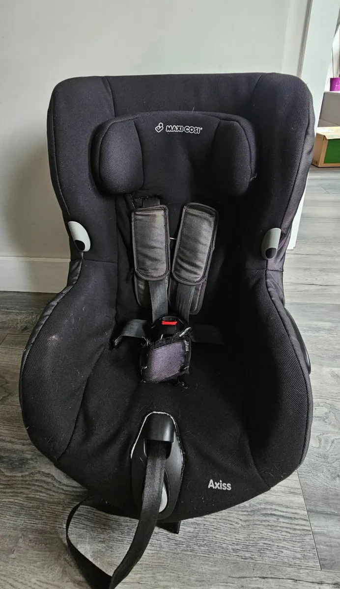 Maxxi Cosi Axxis Car Seat - Image 3