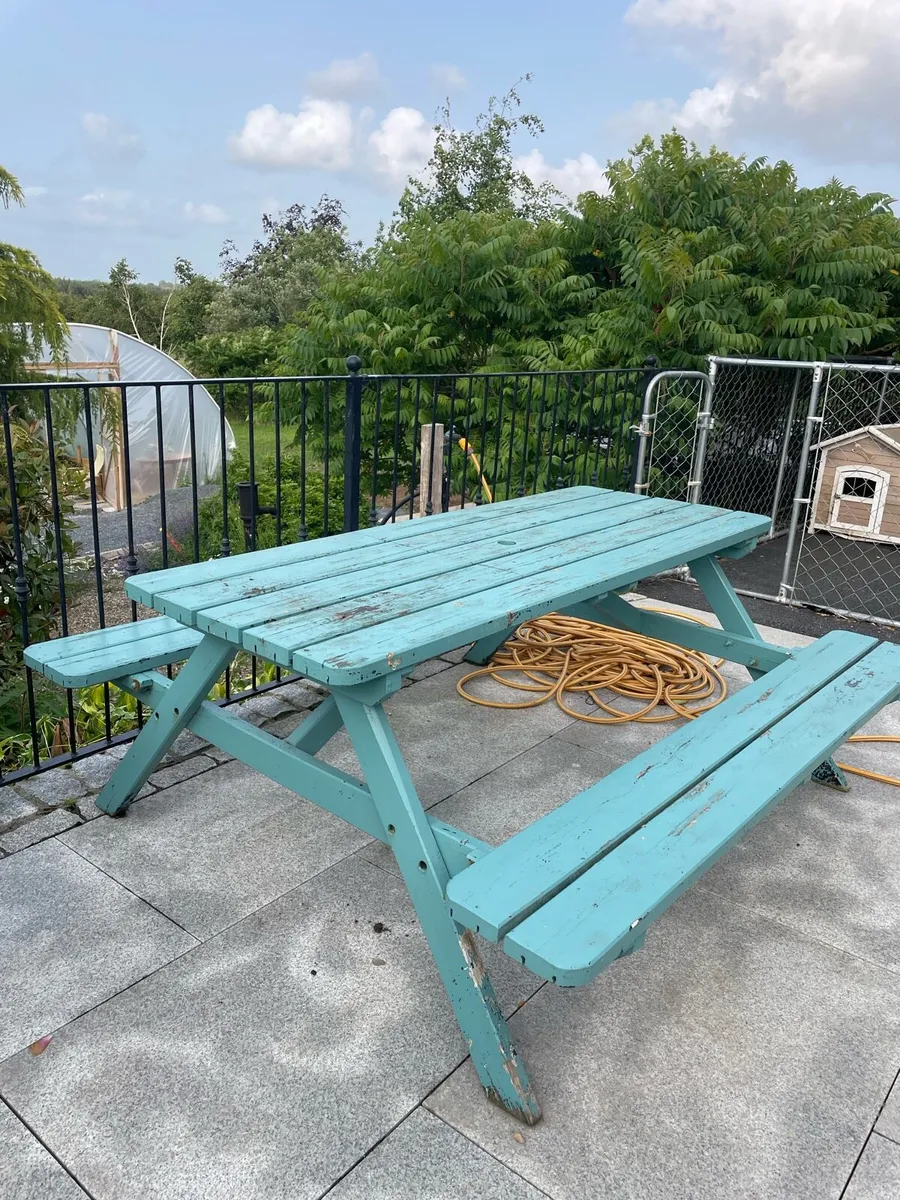 Picnic Table - Image 4
