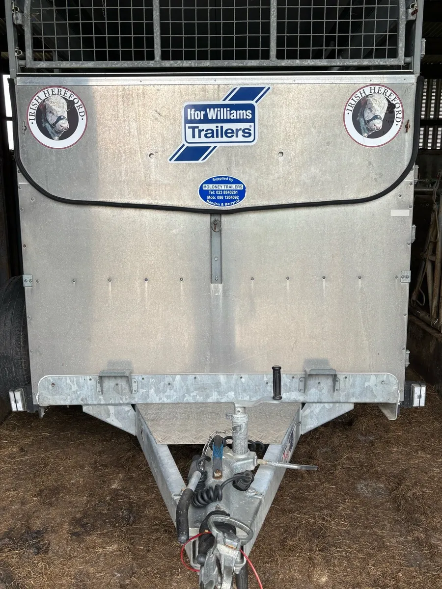 Livestock trailer - Image 1