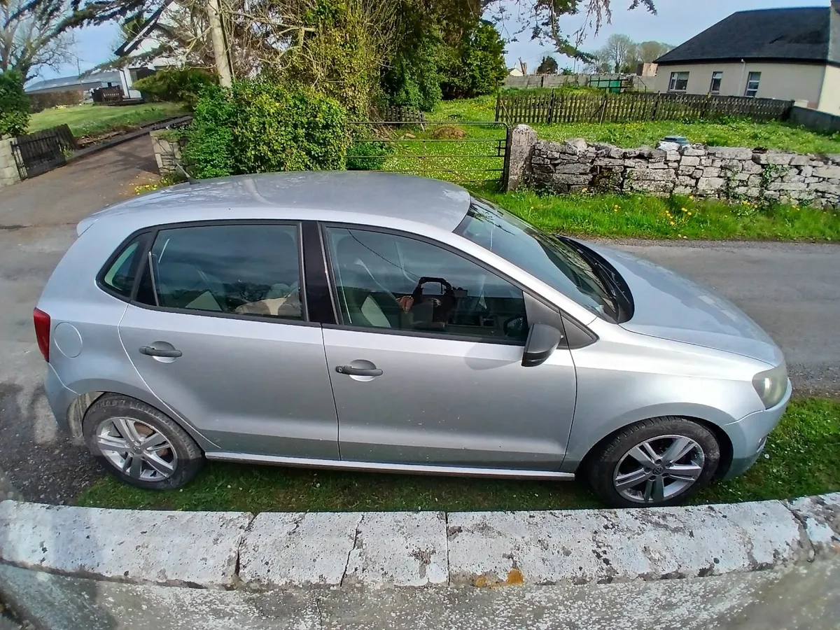 Volkswagen Polo 2011 - Image 3