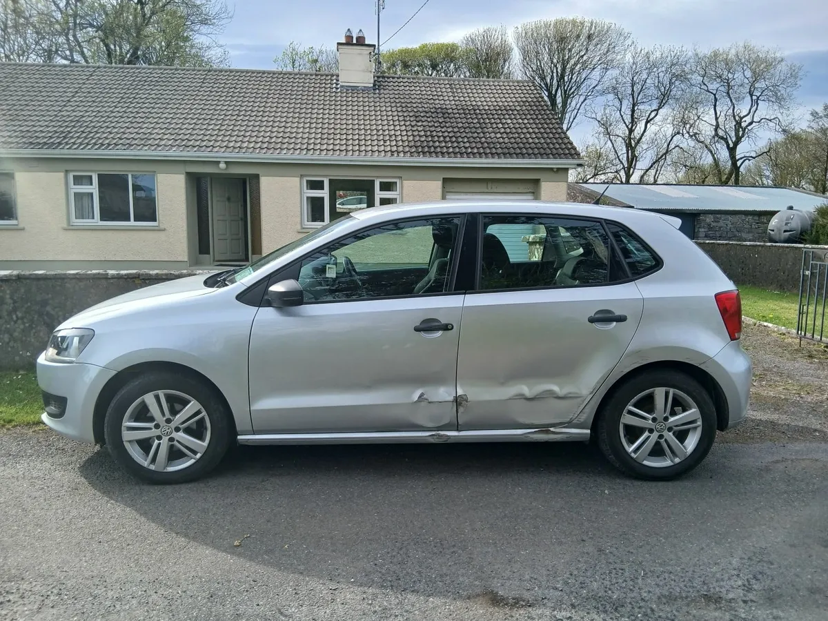 Volkswagen Polo 2011 - Image 4