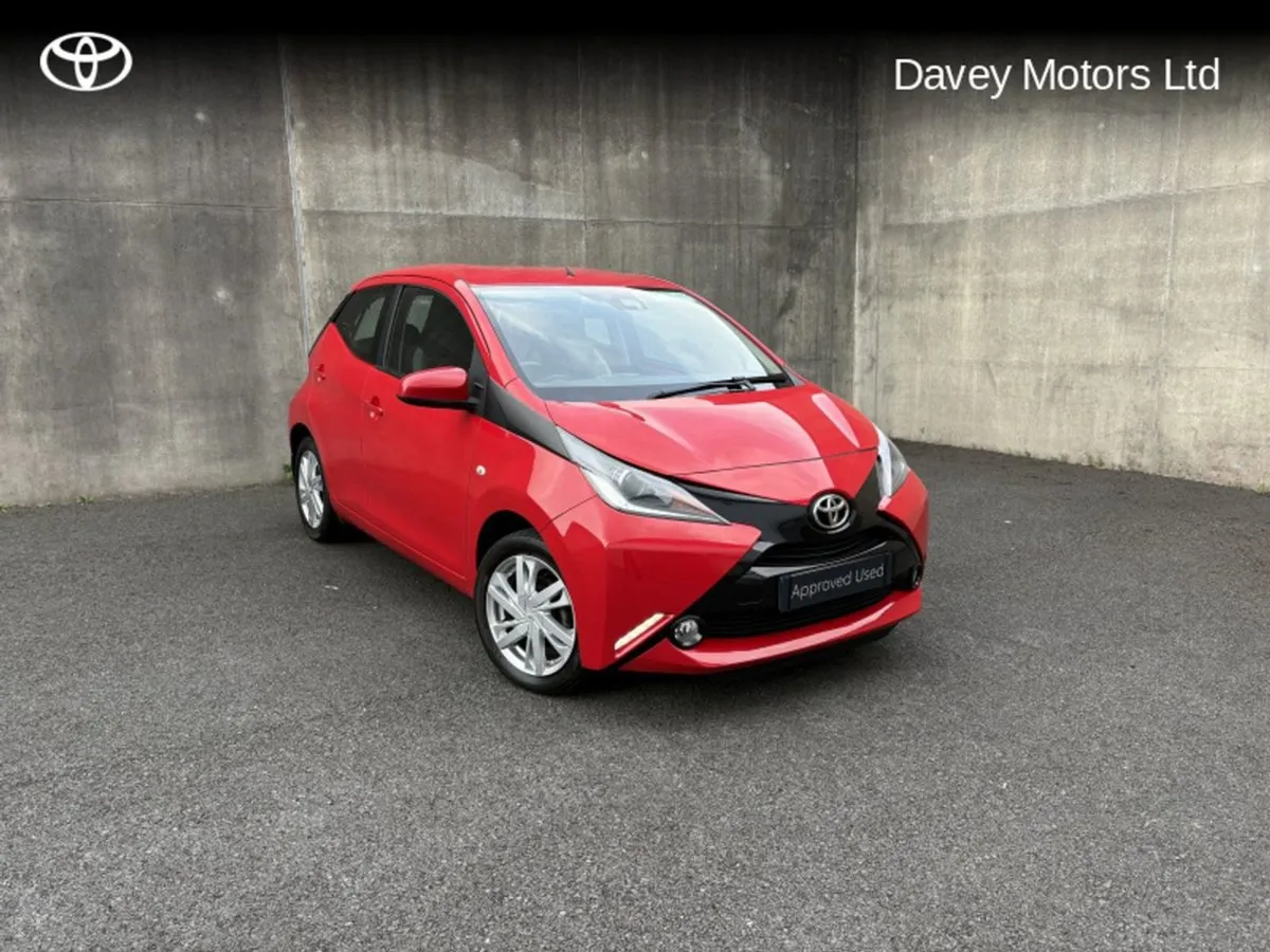 Toyota AYGO Aygo 1.0 5DR X-play - Image 1
