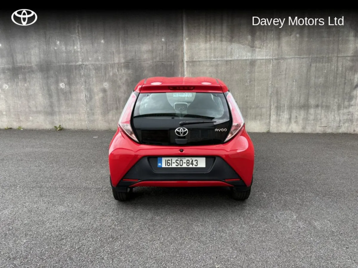Toyota AYGO Aygo 1.0 5DR X-play - Image 4