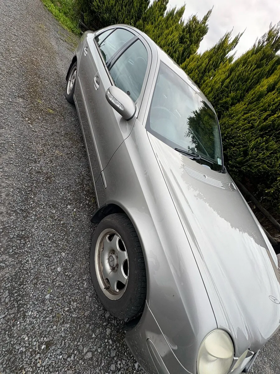 Mercedes Benz e200 Elegance Automatic Petrol - Image 1