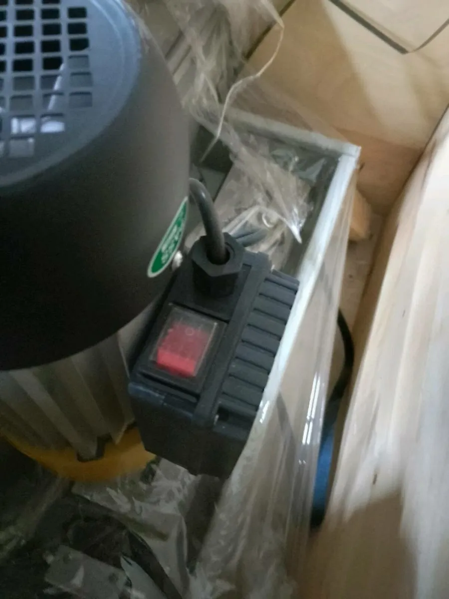 Woodchipper knife sharpener - Image 3