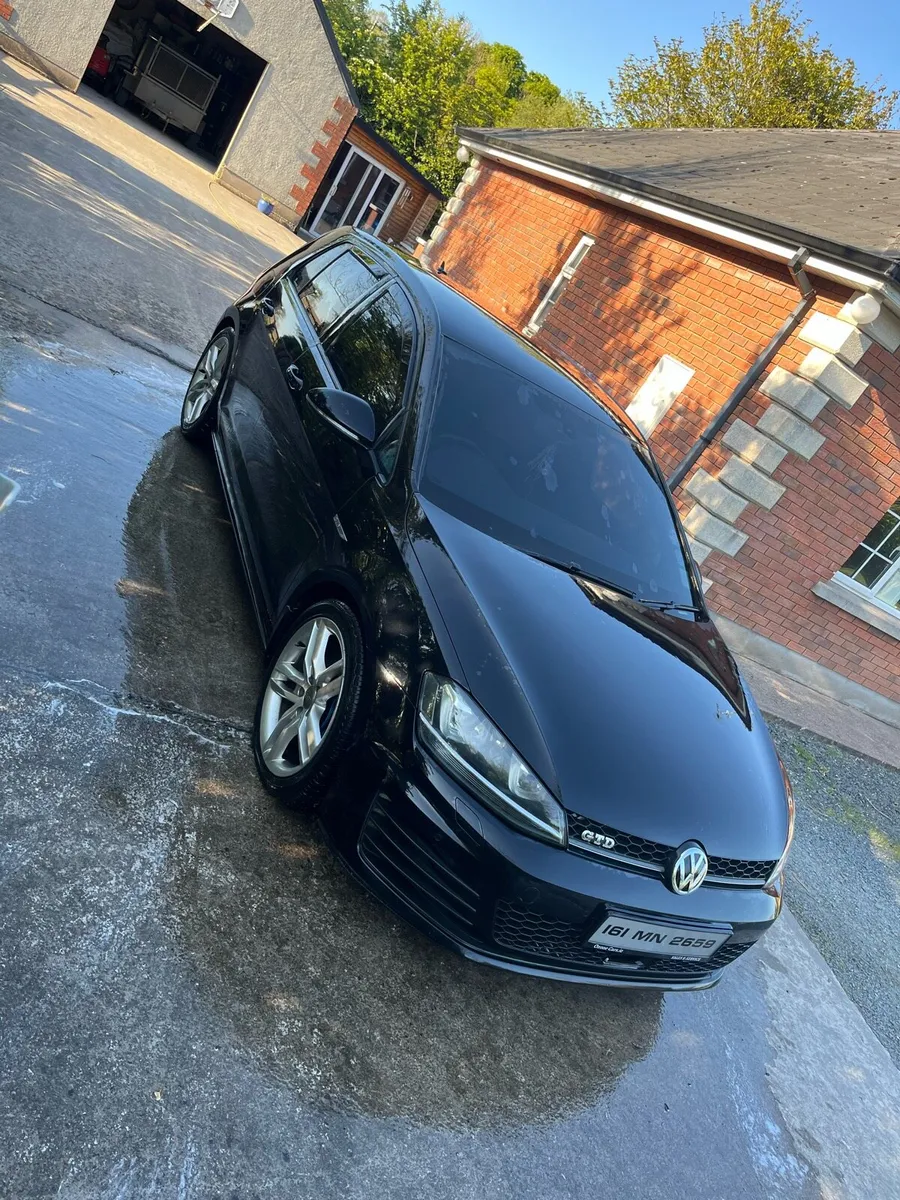 2016 golf GTD - Image 1