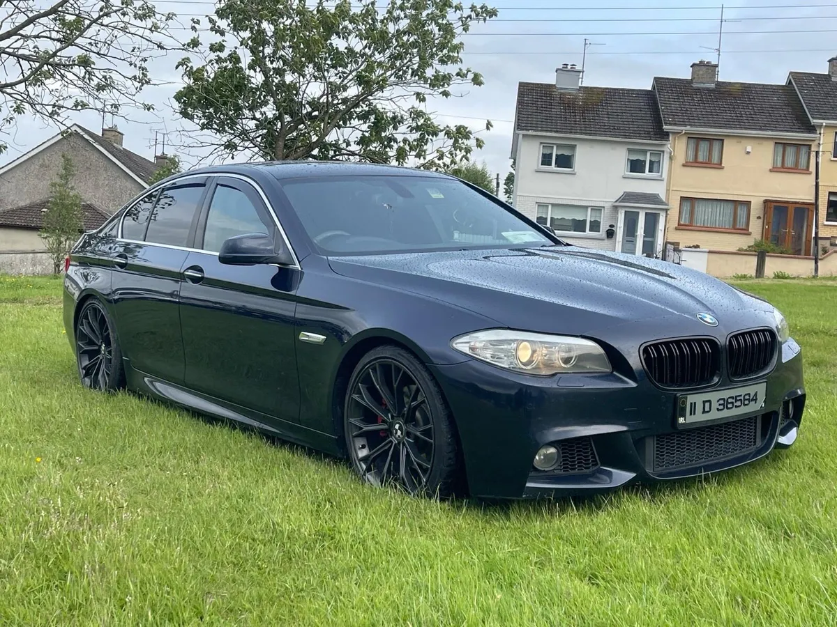 2011 BMW 520D MSPORT AUTOMATIC 8 speed - Image 1