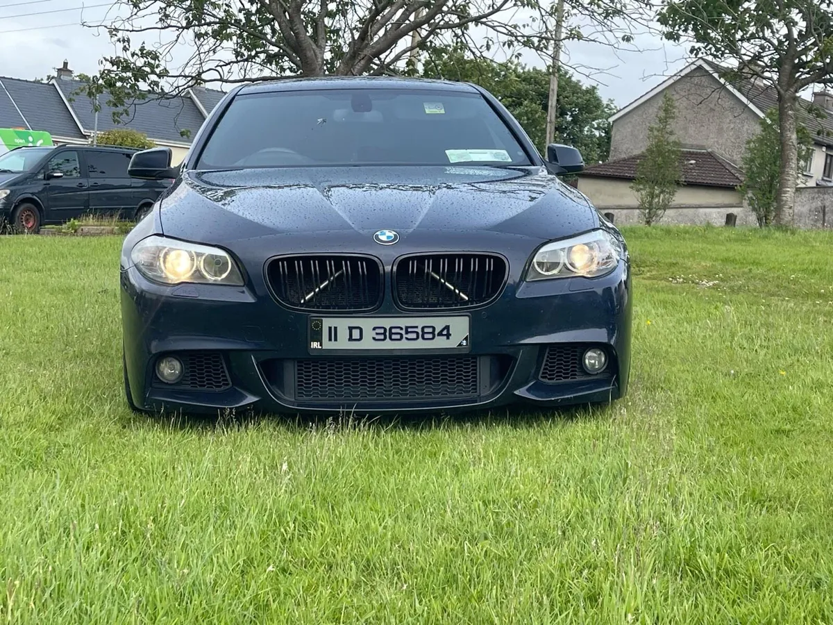 2011 BMW 520D MSPORT AUTOMATIC 8 speed - Image 2