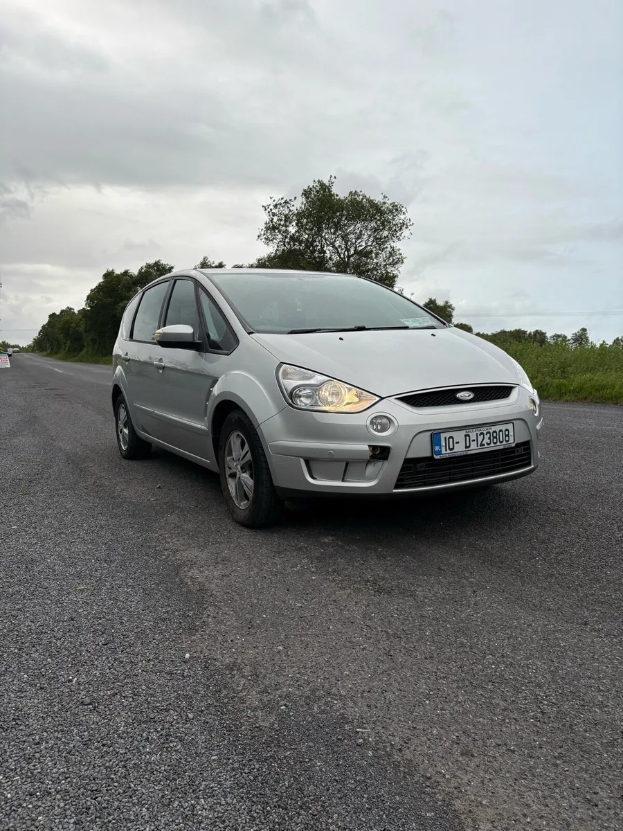 2010 Ford S-Max 1.8 TDCi - Image 1