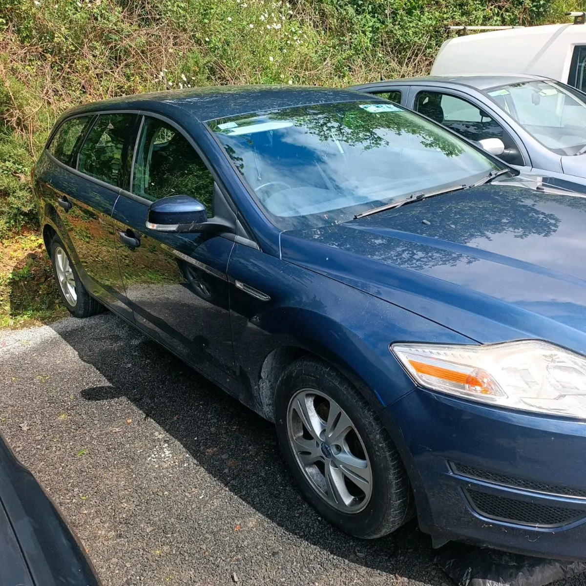 Ford mondeo estate automatic - Image 3