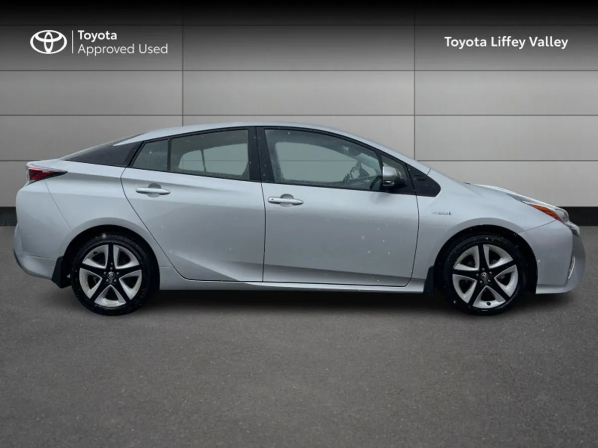 Toyota Prius Hybrid Luxury 4DR Auto - Image 3