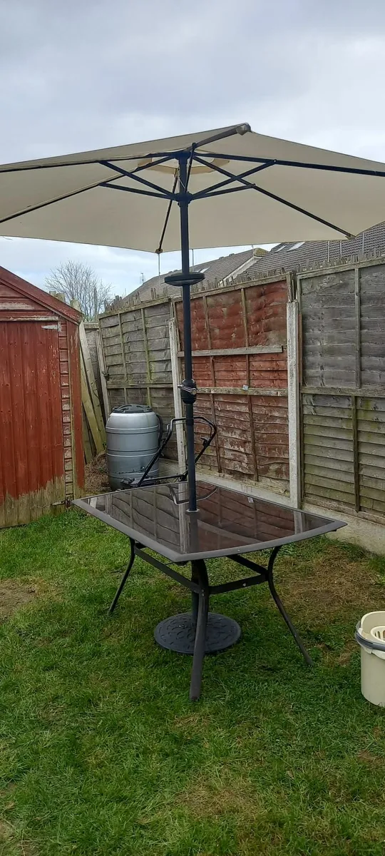 garden furniture - Image 1
