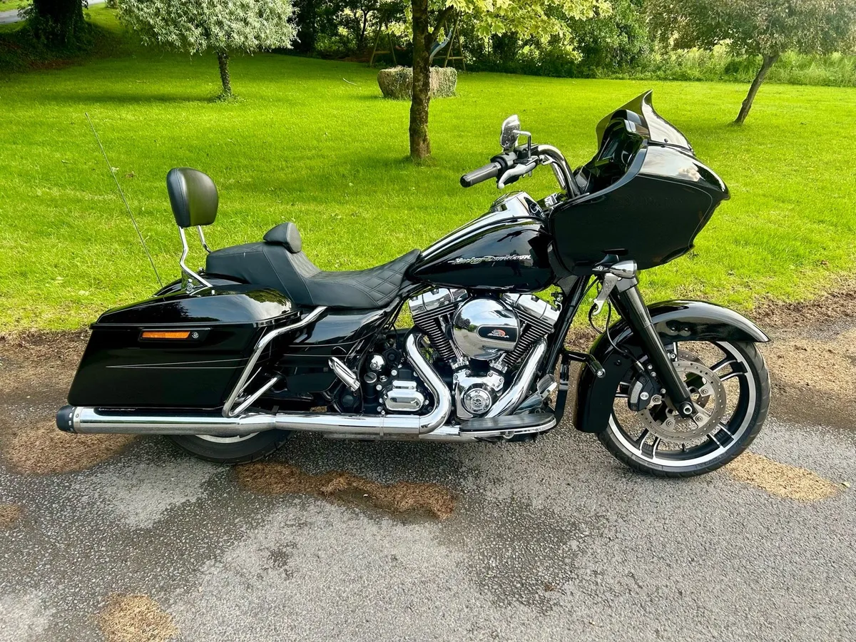 Harley Davidson road glide special - Image 1