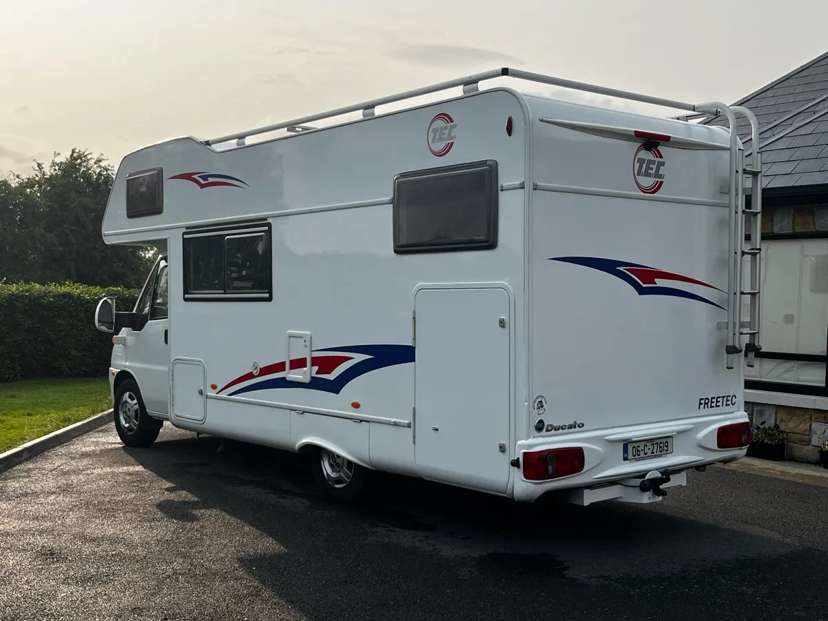 Camper - Image 4