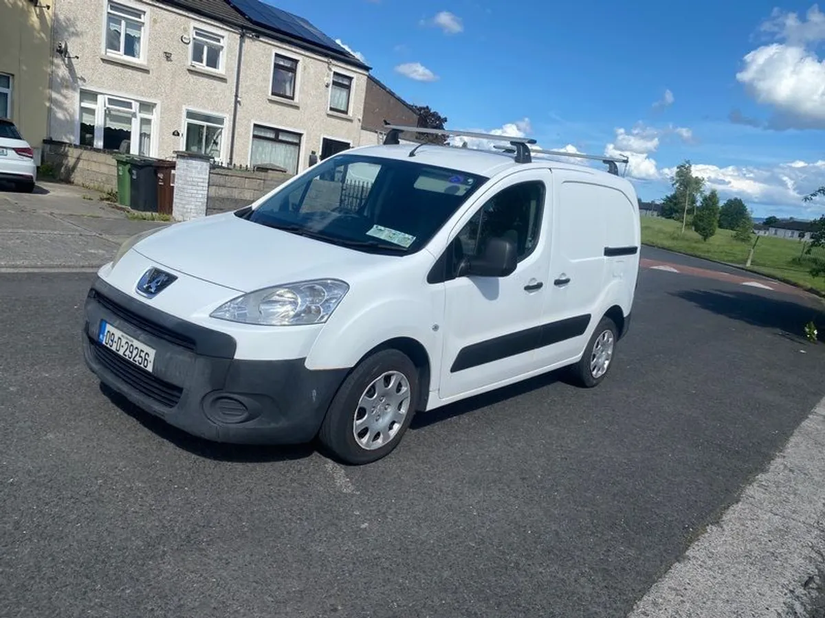 2009 Peugeot Partner new cvrt - Image 2
