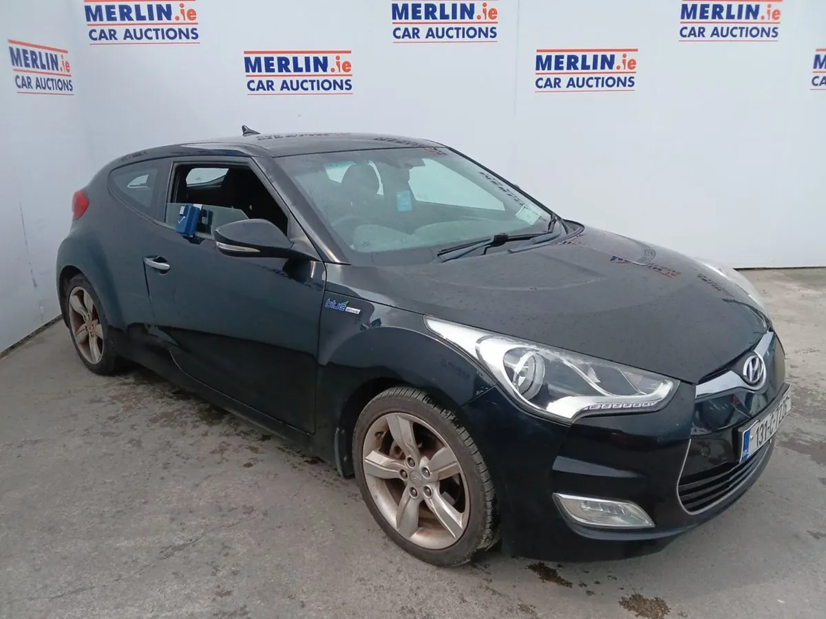 Hyundai Veloster 1.6 Petrol - Image 2