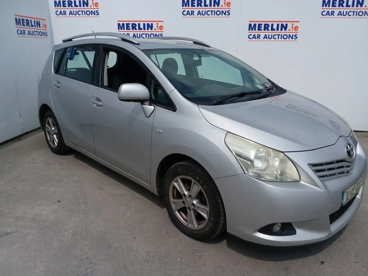 Toyota Verso NG 2.0 D-4d Luna - Image 2