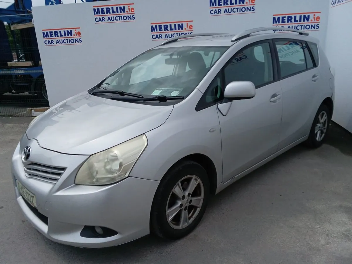 Toyota Verso NG 2.0 D-4d Luna - Image 3