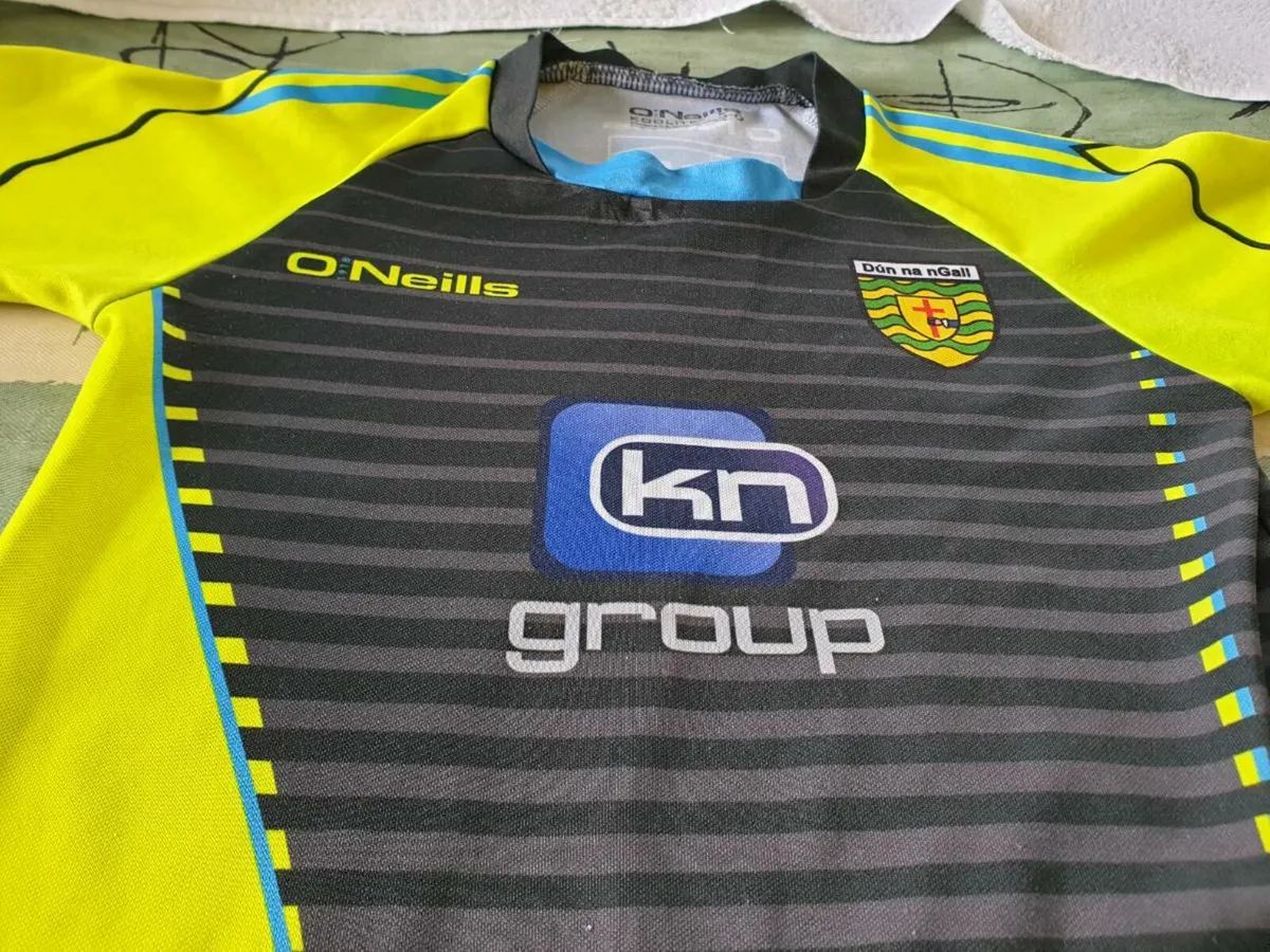 Donegal Home Gaelic Football Training Jersey 2016 - Image 2