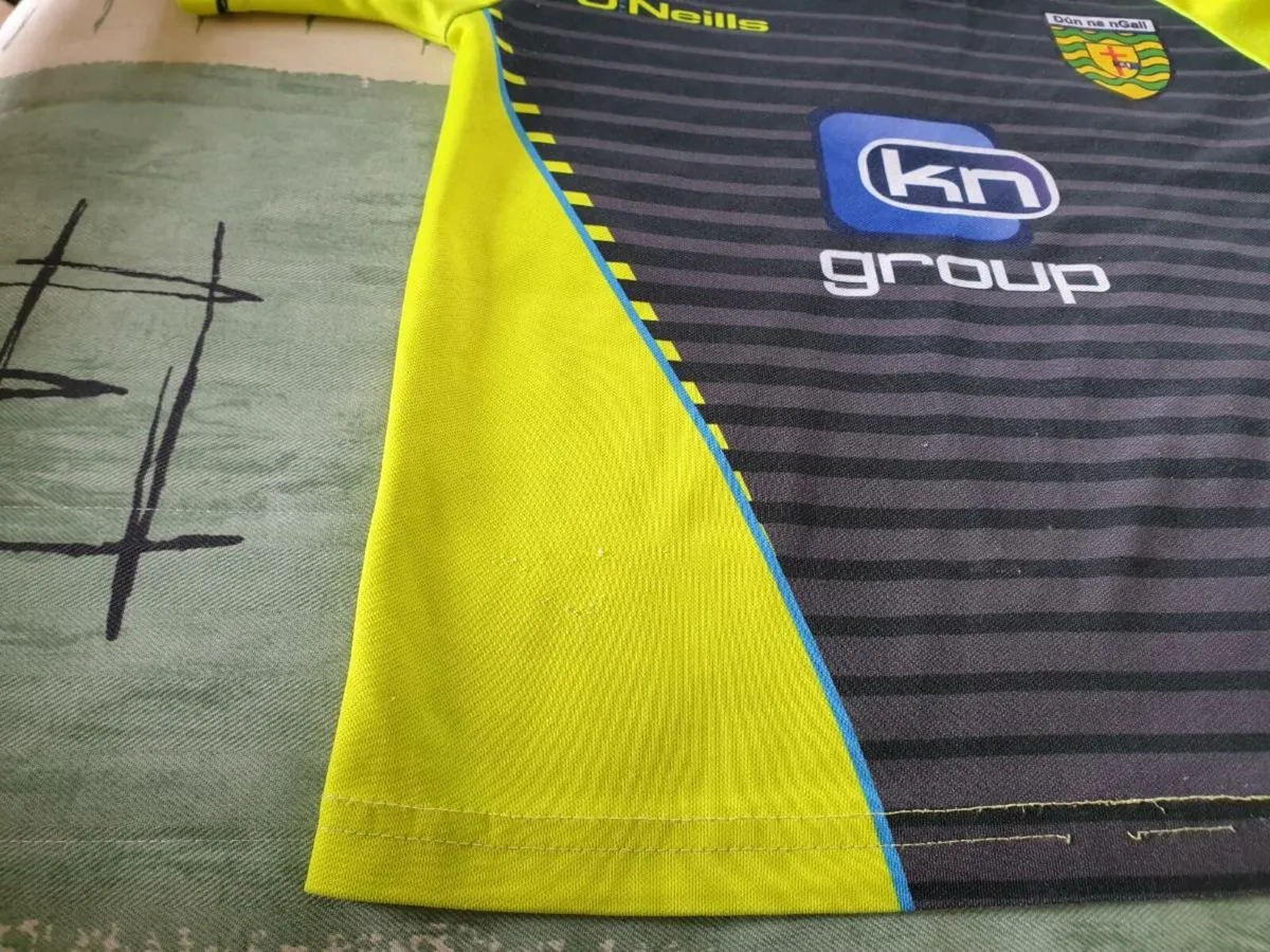 Donegal Home Gaelic Football Training Jersey 2016 - Image 3