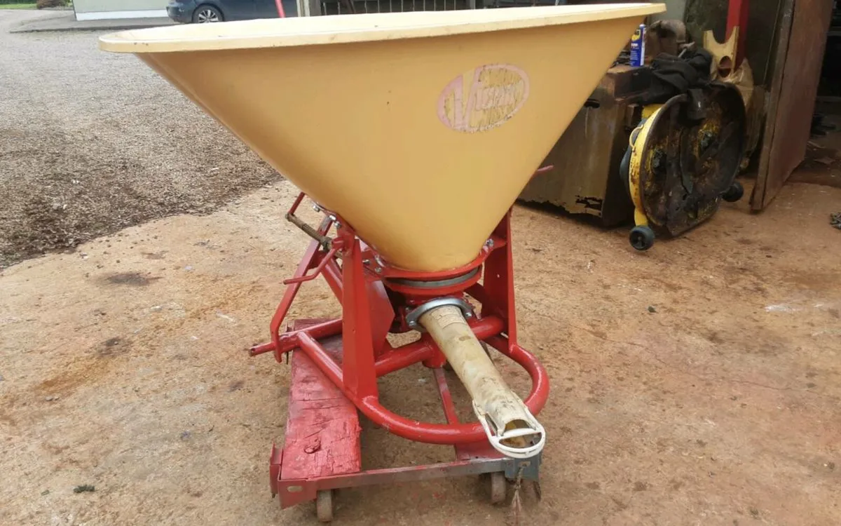 FERTILISER SPREADER REPAIR SERVICE - Image 3