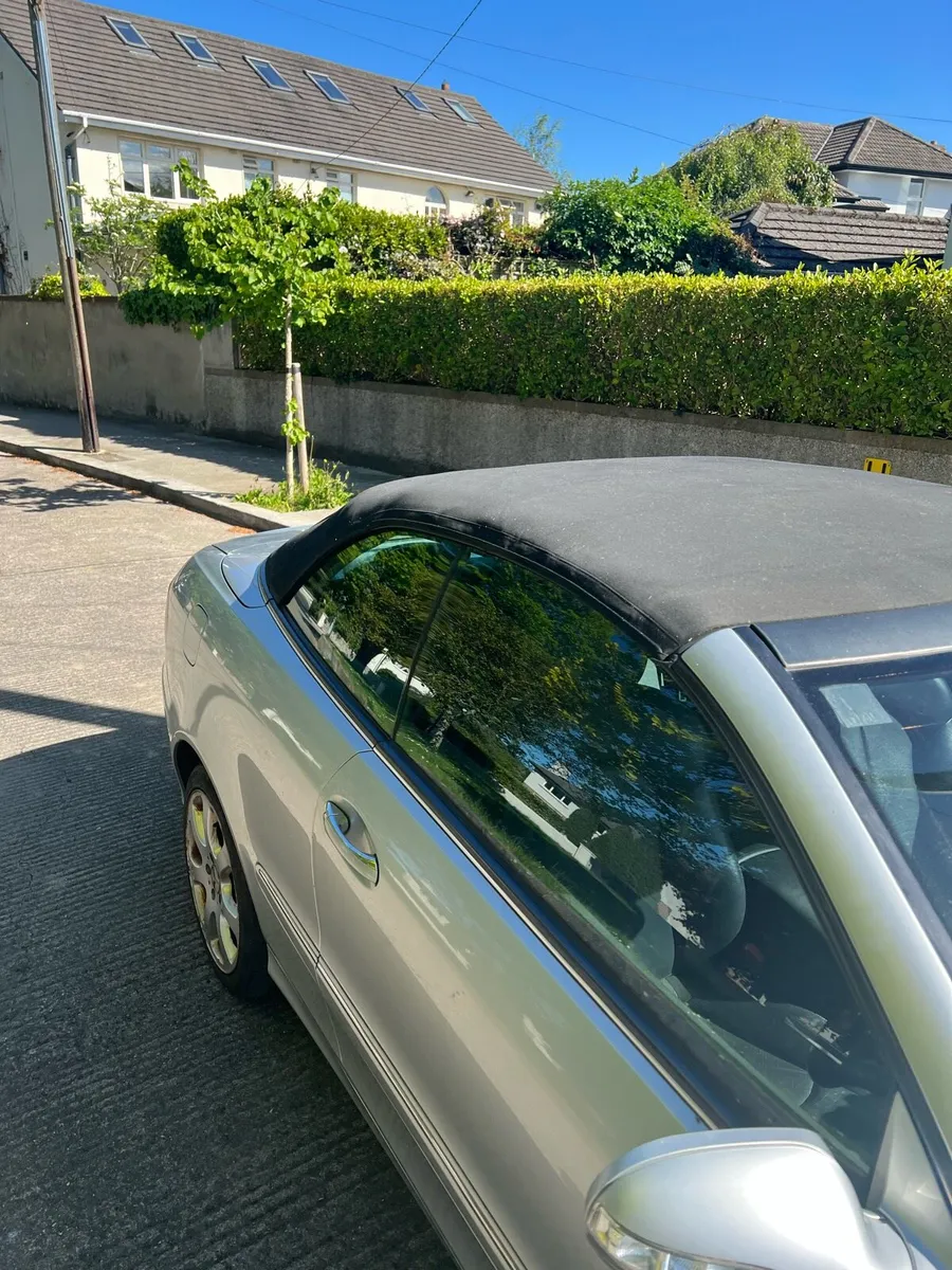Merc CLk 200 elegance softop - Image 2