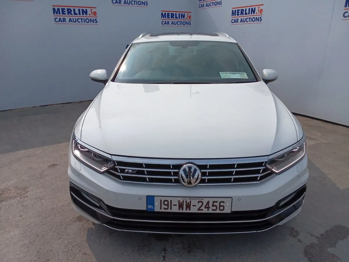 Volkswagen Passat 2.0 TDI R-line 150PS - Image 1