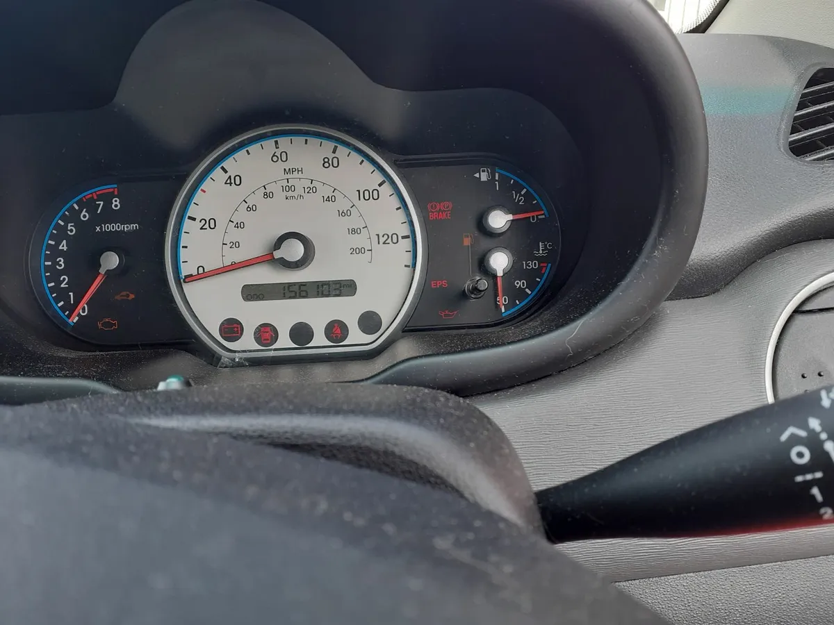 Hyundai i10 2009 - Image 4