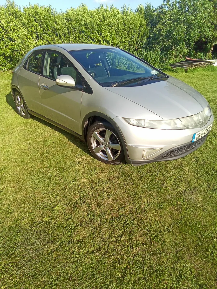 Honda Civic 2006 - Image 1