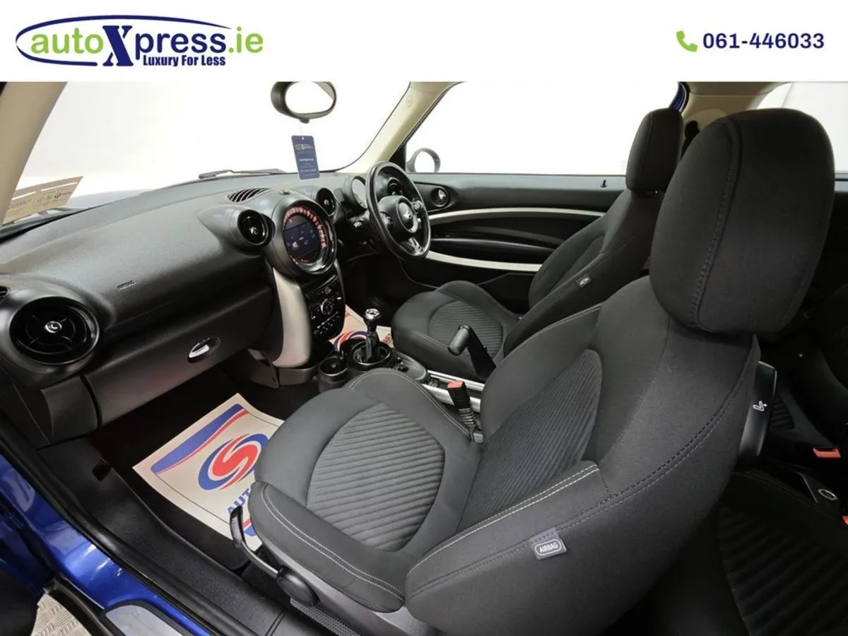 MINI Cooper D 1.6 Paceman  Panoramic Roof - Image 4