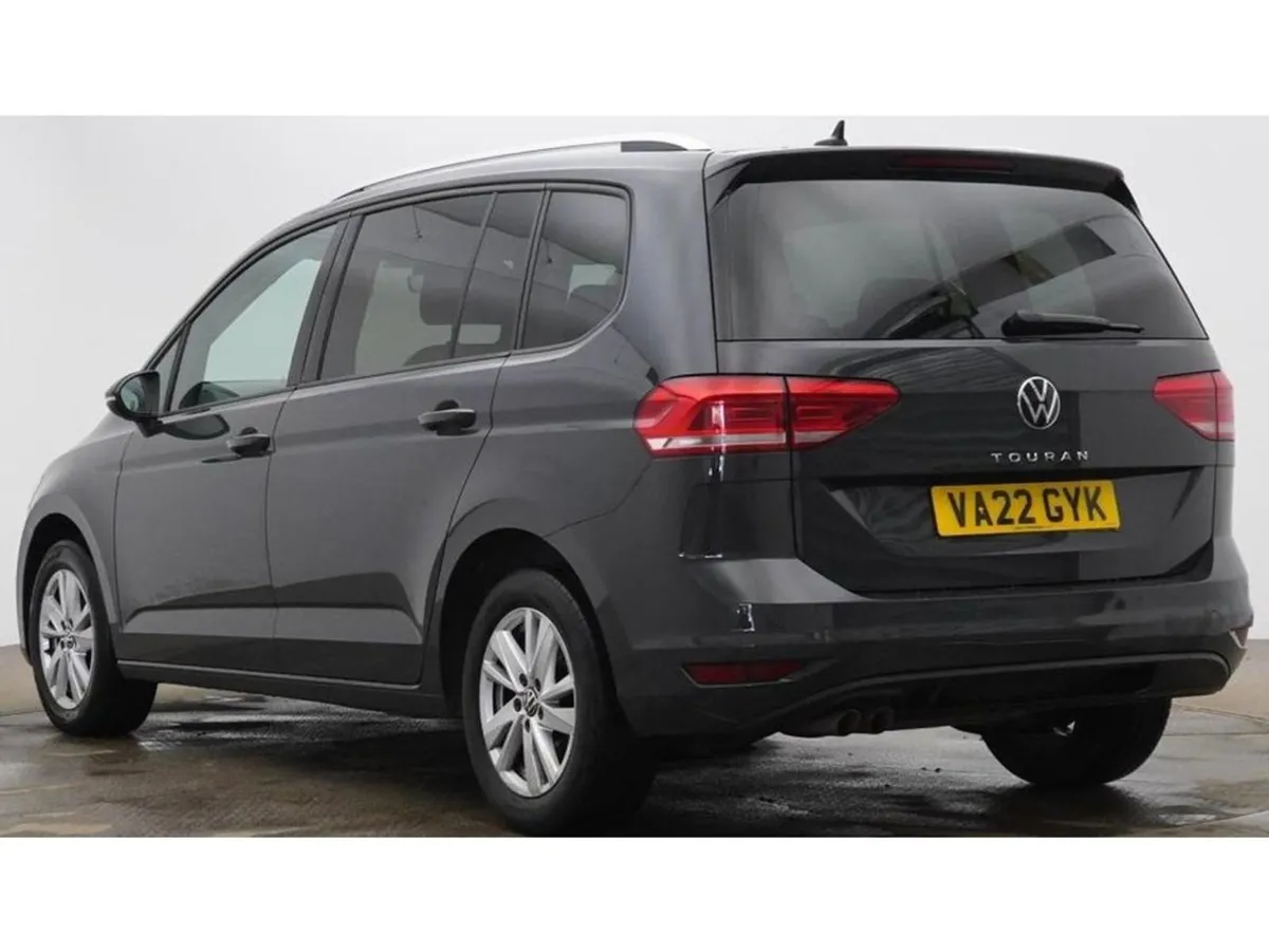 Volkswagen Touran SE Family TDI S-A - Image 2