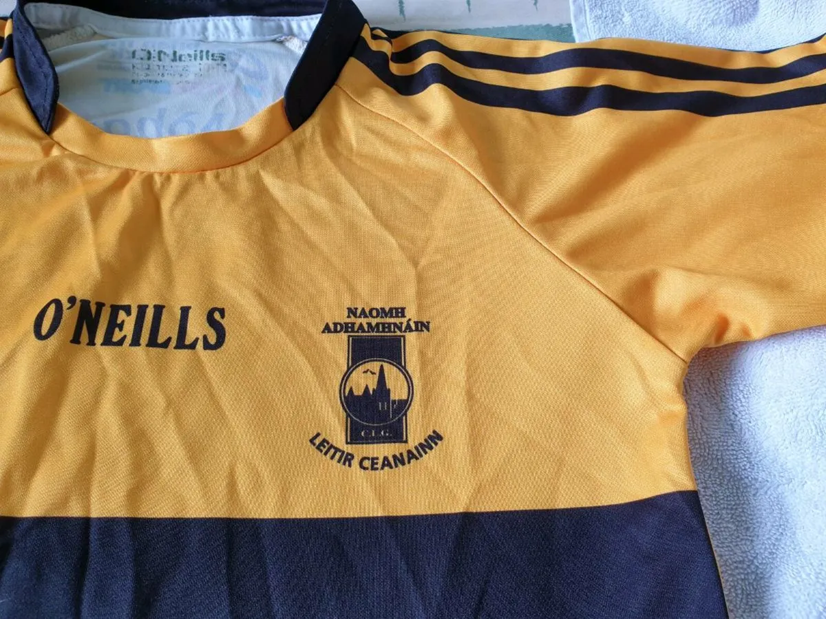 St Eunans Gaelic Football Home Jersey 2016 to 2017 - Image 4