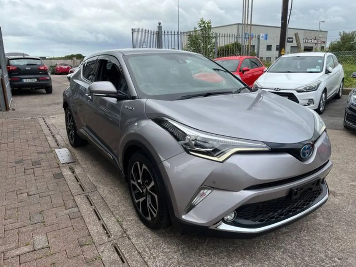 Toyota C-HR Hybrid top Spec - Image 2