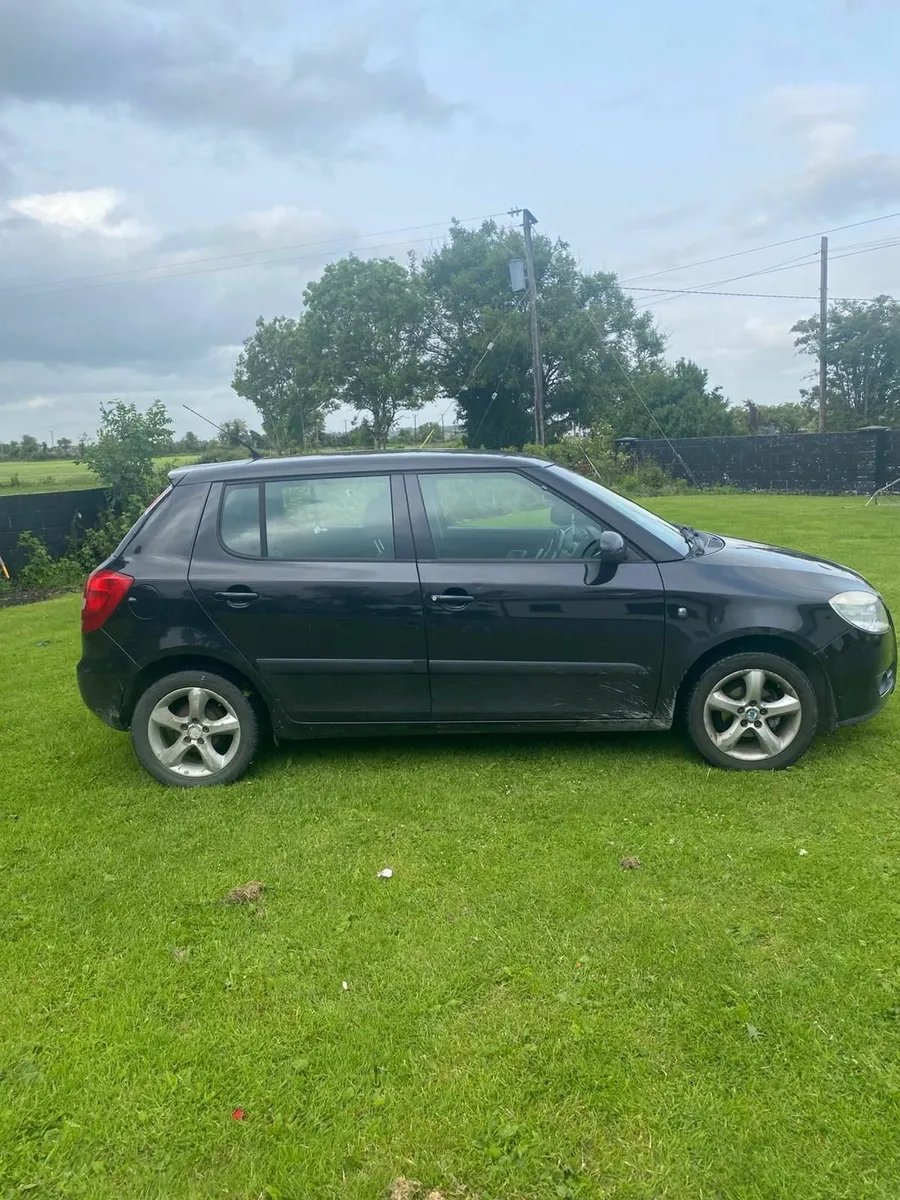 Skoda Fabia 2009 - Image 1
