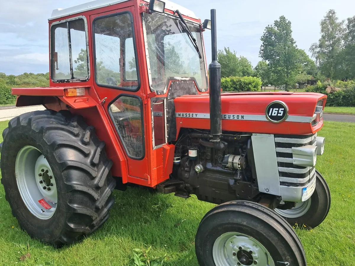 Massey Ferguson 165 - Image 1