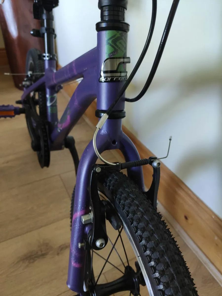 Carrera Cosmos Kids Bike 16" Wheel - Purple - Image 4