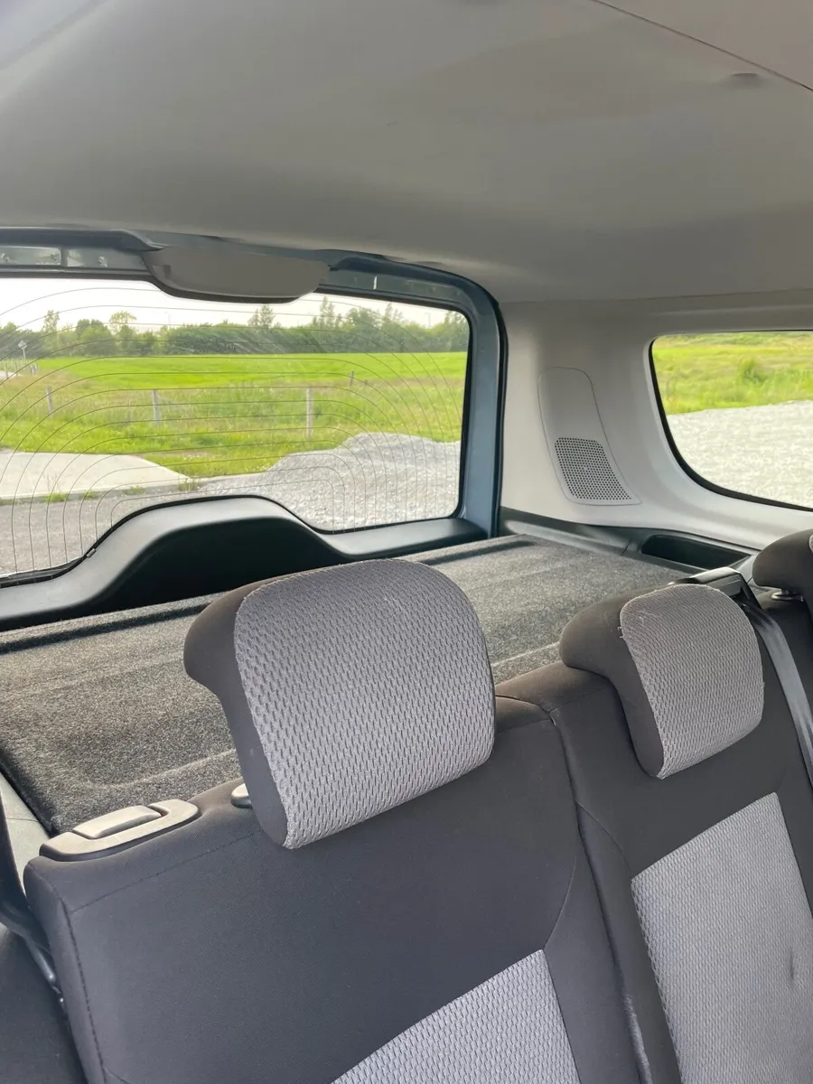 Fiat Doblo 2015 - Image 4