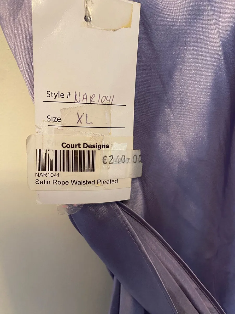 Lilac occasion dress - Image 2