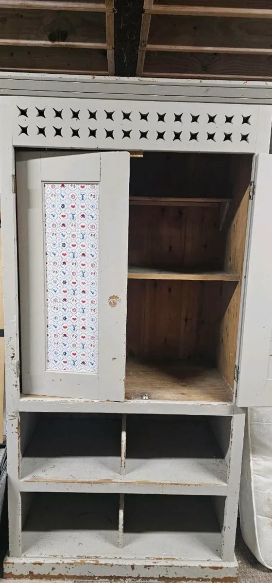 Solid pine larder - Image 2