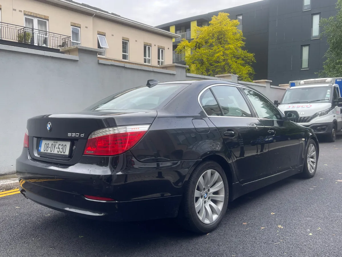 BMW 5-Series 2008 530d - Image 2