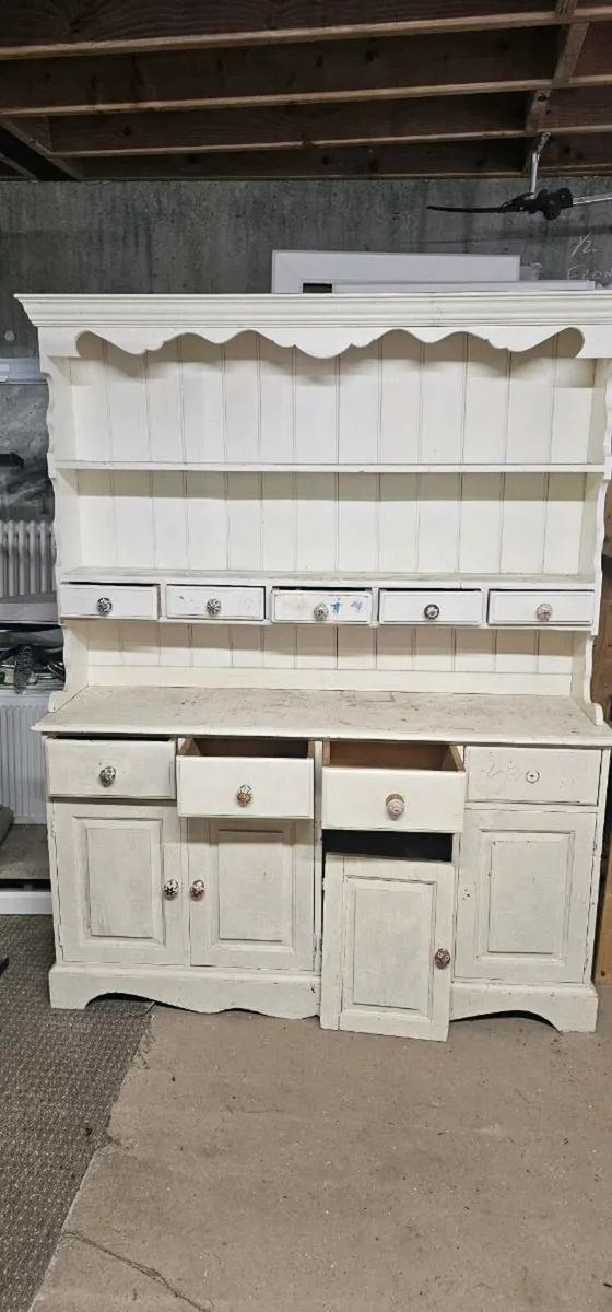 Kitchen dresser - Image 1