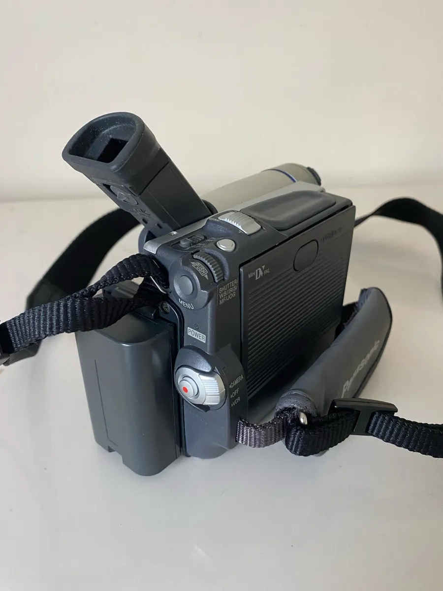 Panasonic Mini DV pal camera - Image 4