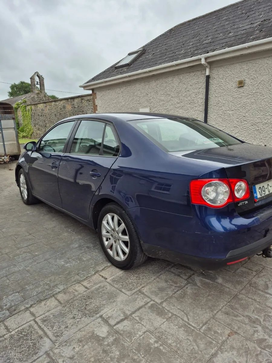 09 blue Jetta - Image 4