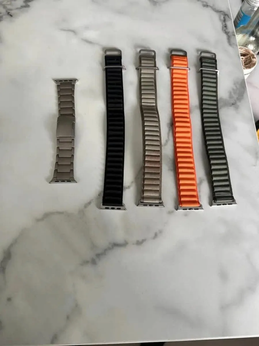 Apple Watch Ultra 2 Cellular 49mm Titanium - Image 2