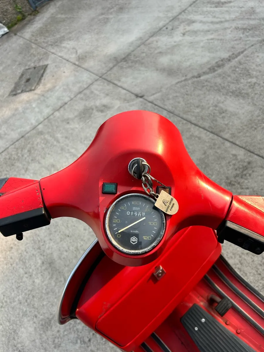 1981 Vespa P200E - Image 4