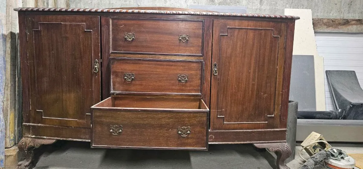 Sideboard - Image 2