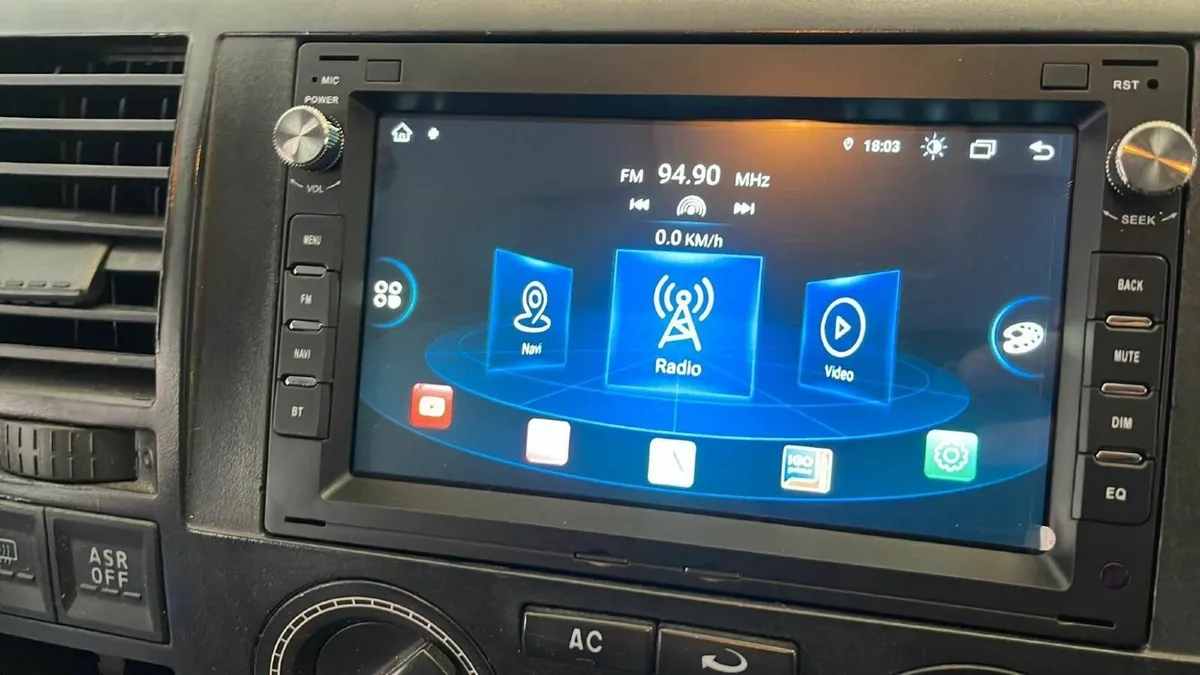 Transporter T5 VW WiFi GPS SatNav Handsfree BT - Image 4