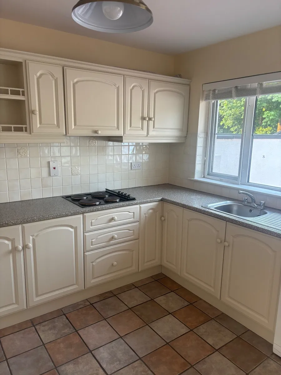 Kitchen units - Image 3