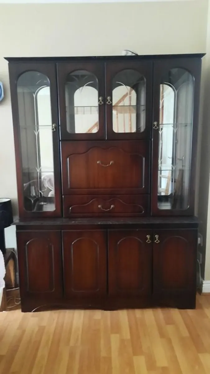 Display cabinet