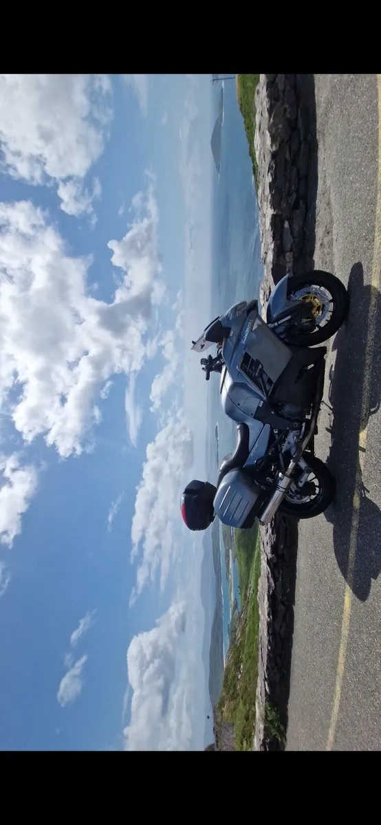 Kawasaki GTR 1400 Concours - Image 2